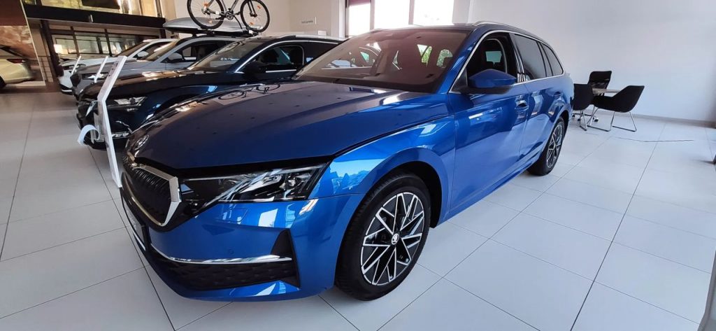 Skoda Octavia 1 12