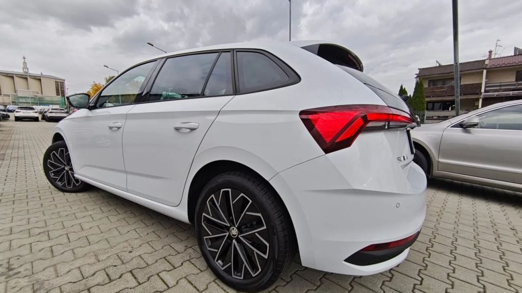 Skoda Scala 1 8